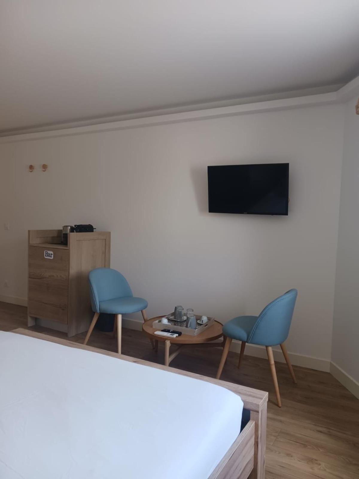 Cotinga Hotell Villars-les-Dombes Exteriör bild