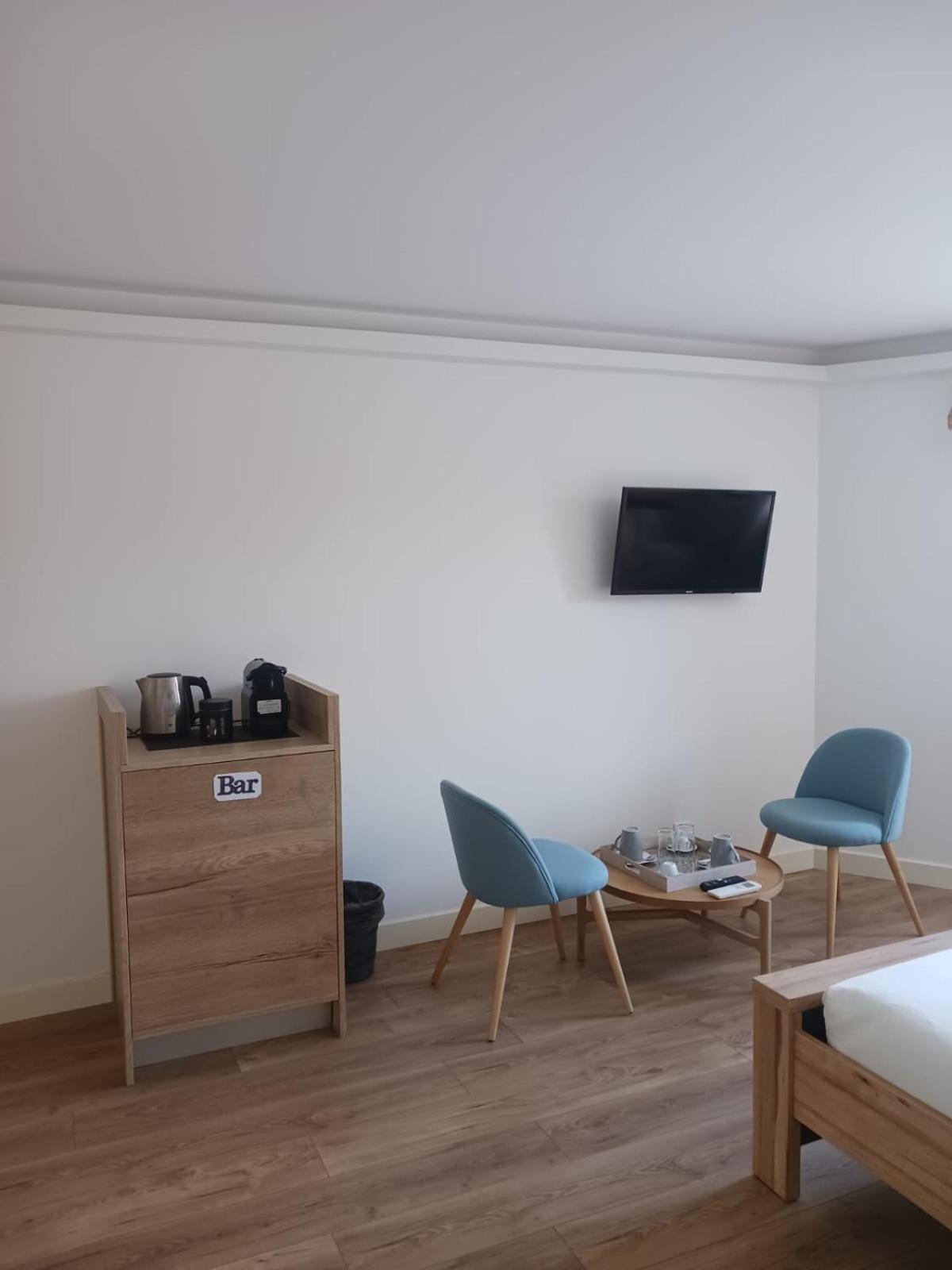 Cotinga Hotell Villars-les-Dombes Exteriör bild